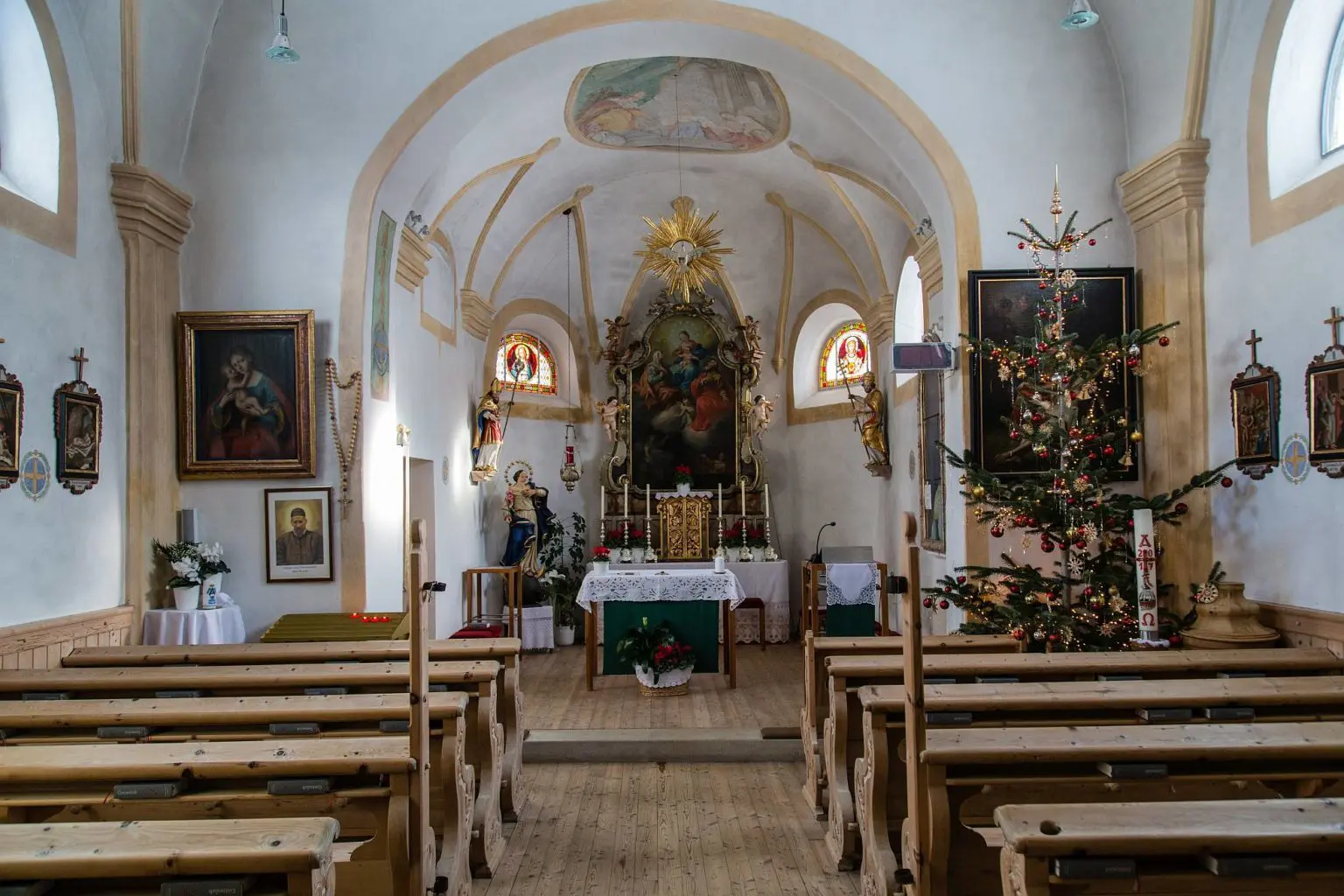 Pfarrkirche-Pfelders_innen